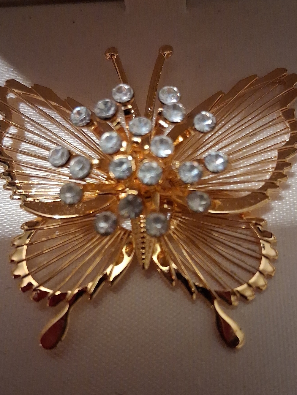 Monet Butterfly Brooch - Picture 3 of 3